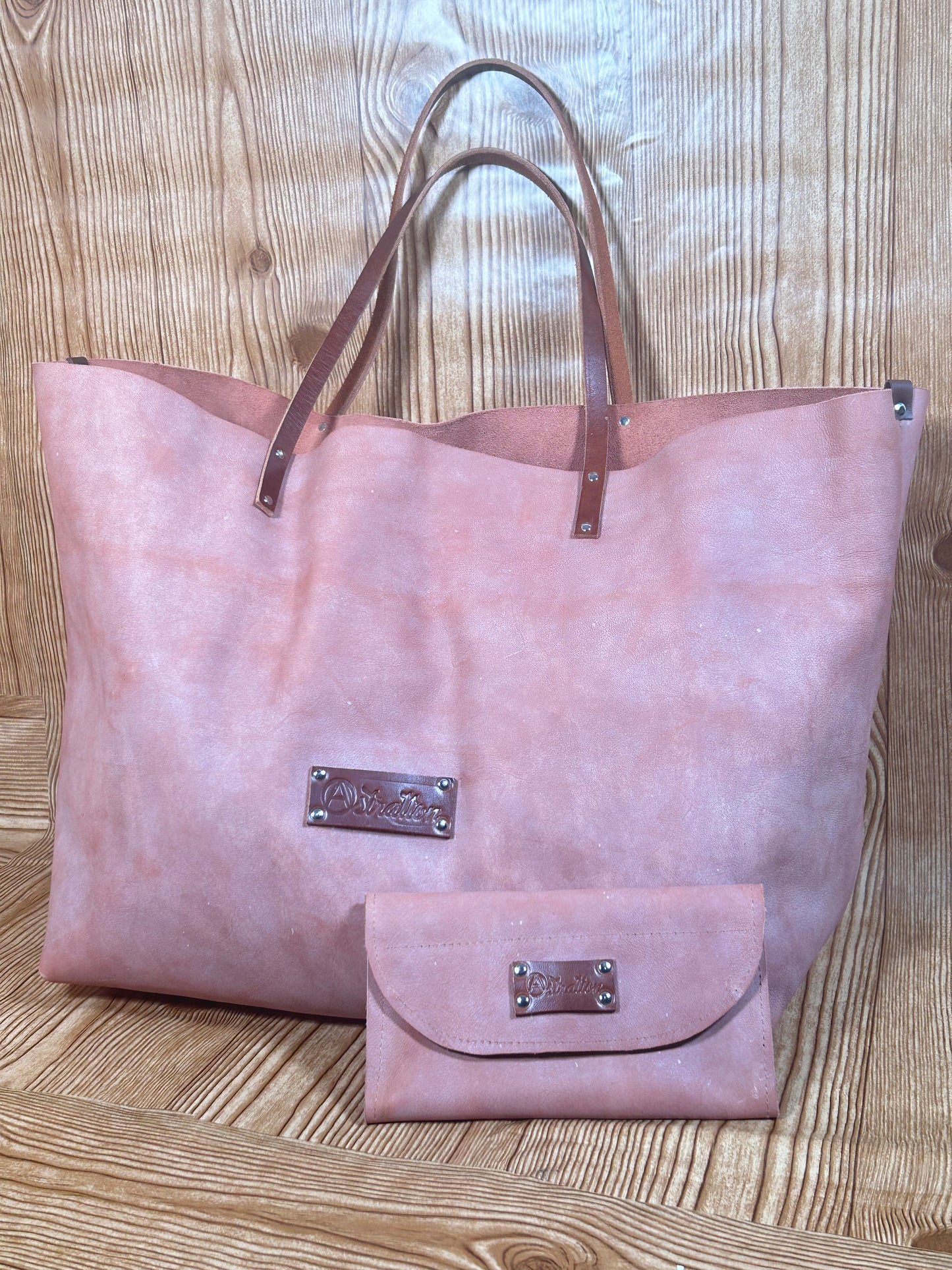  Pink rain tote