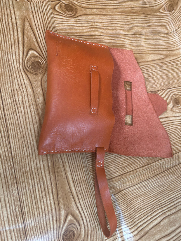 The copper clutch - Astratton