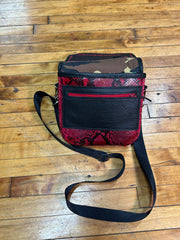 Red rum python Crossbody - Astratton