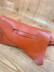 The copper clutch - Astratton