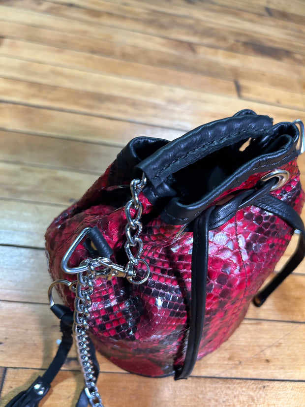 Red wine python - Astratton